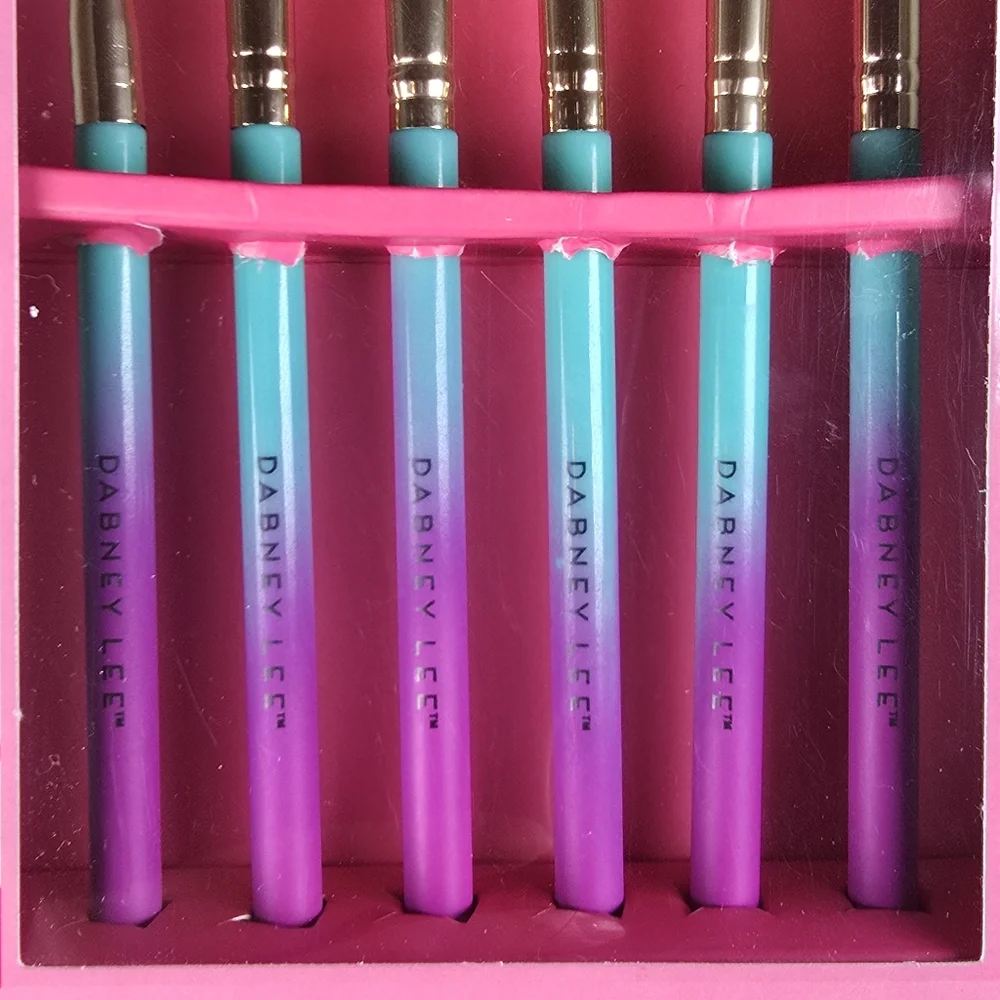 Dabney Lee Ombre Essential Makeup Eye Brush Set 6 Piece Fun Colorful New